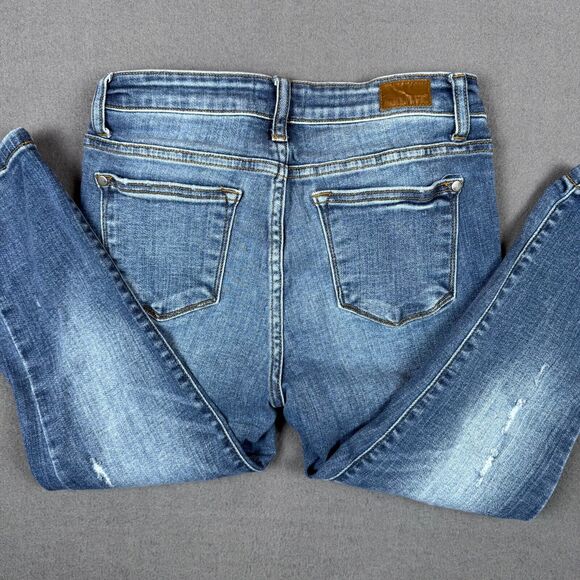 Judy Blue Denim - Judy Blue Capri Jeans 7/28 Distress 5 Pocket Mom Jean JB82153MD